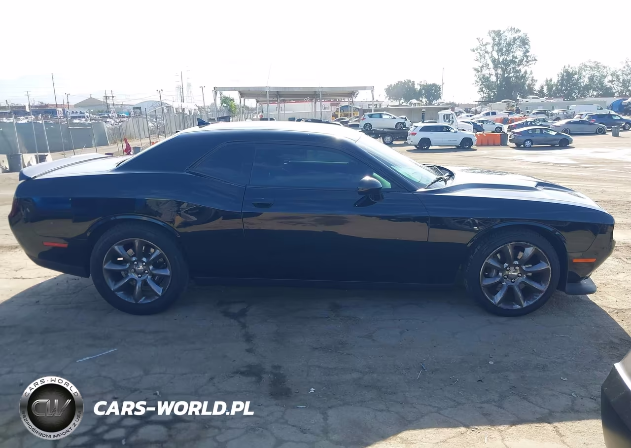 2015 Dodge Challenger R-T Scat Pack VIN:2C3CDZFJ9FH701909 - 13