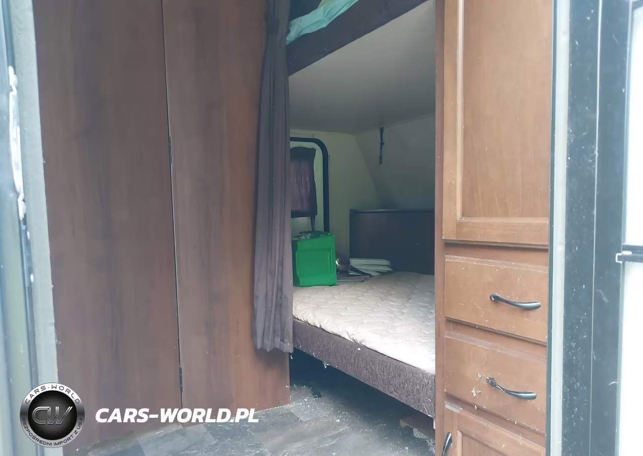 2015 Jayco Jayco VIN:1UJBJ0BLXF1J30075 - 5