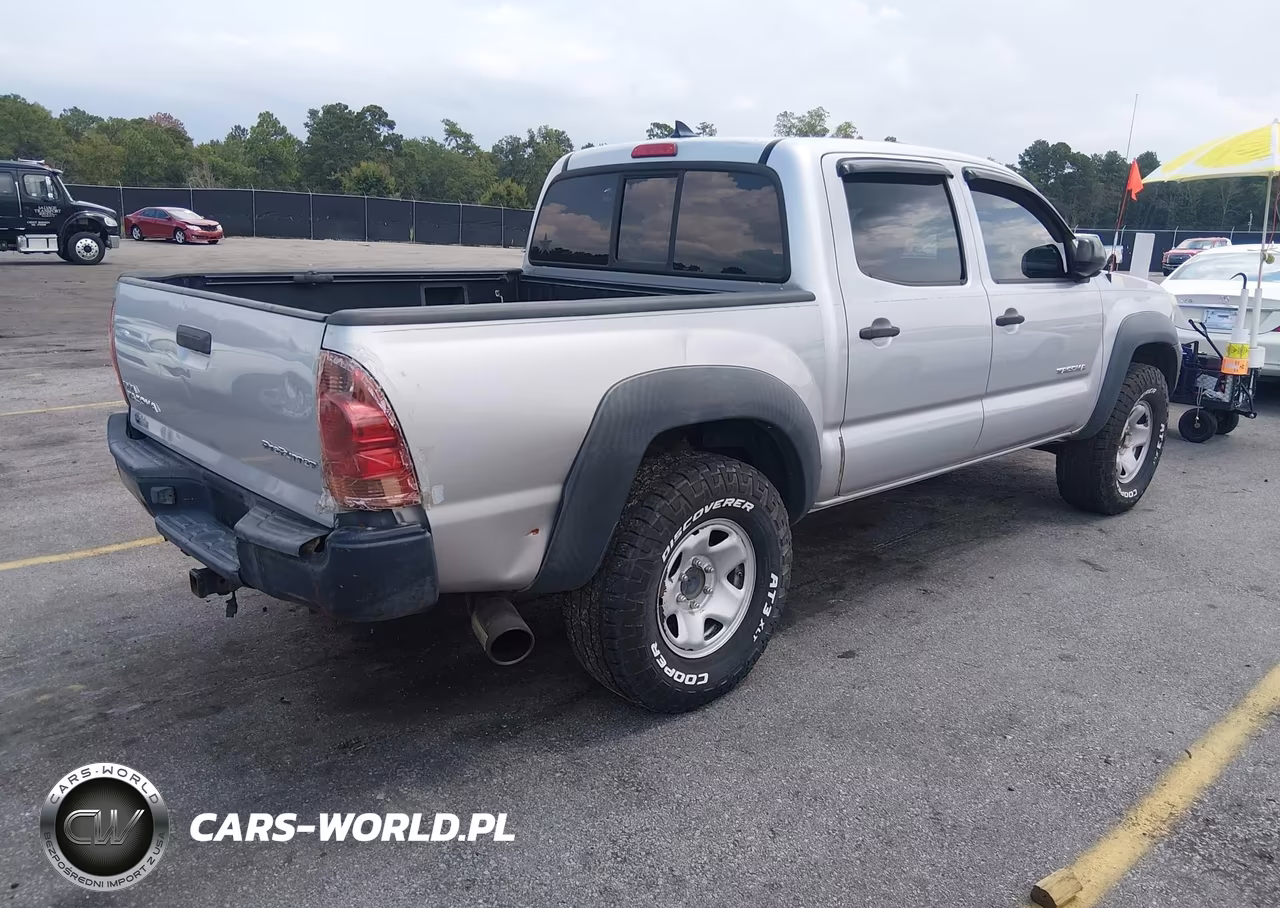 2012 Toyota Tacoma Prerunner VIN:5TFJX4GN8CX013924 - 4