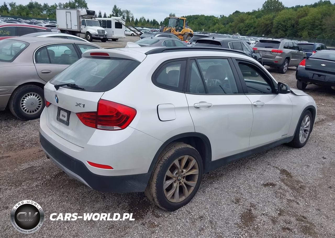 2013 BMW X1 xDrive28I VIN:WBAVL1C53DVR81926 - 4