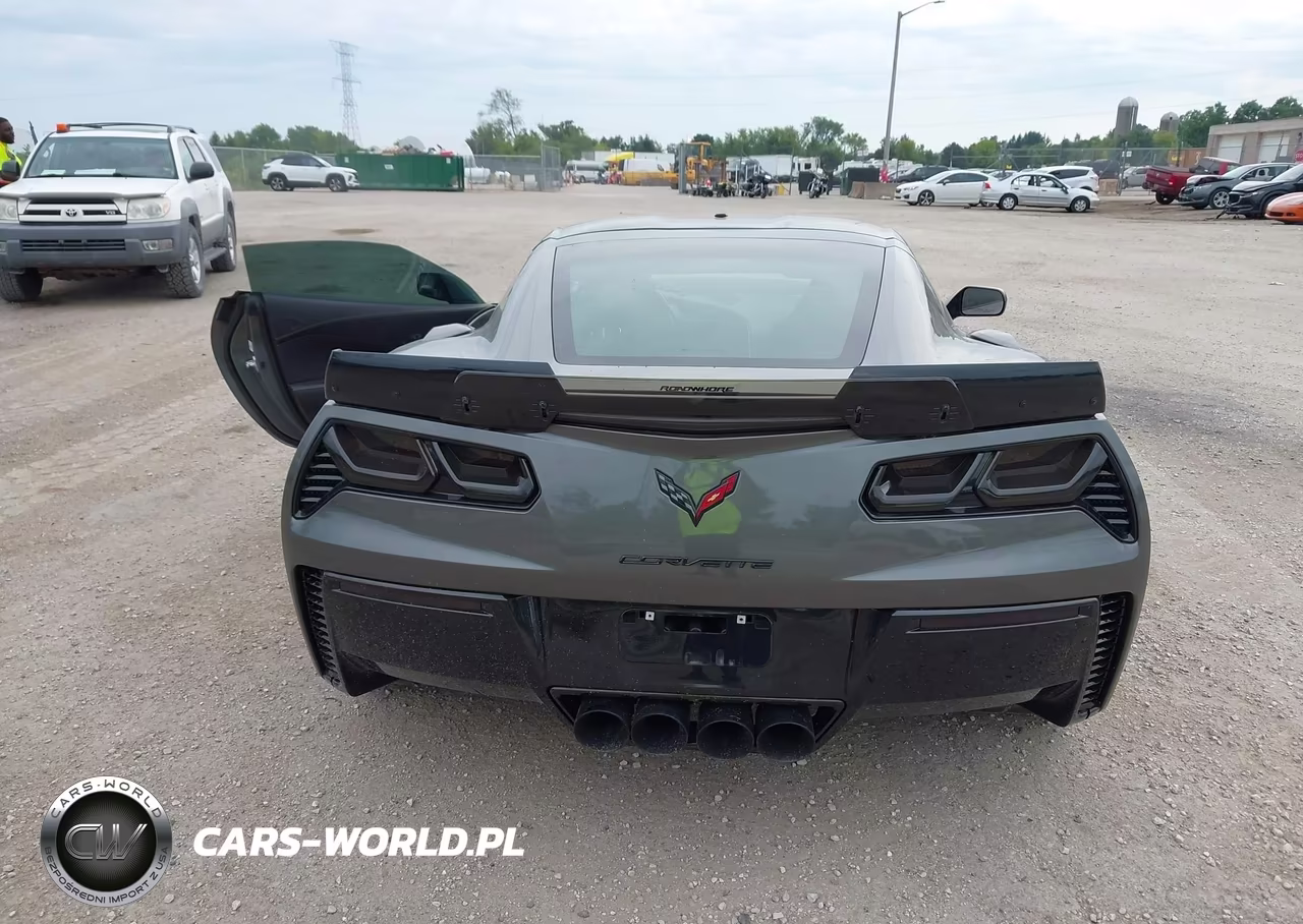 2016 Chevrolet Corvette Z06 VIN:1G1YU2D67G5610453 - 16