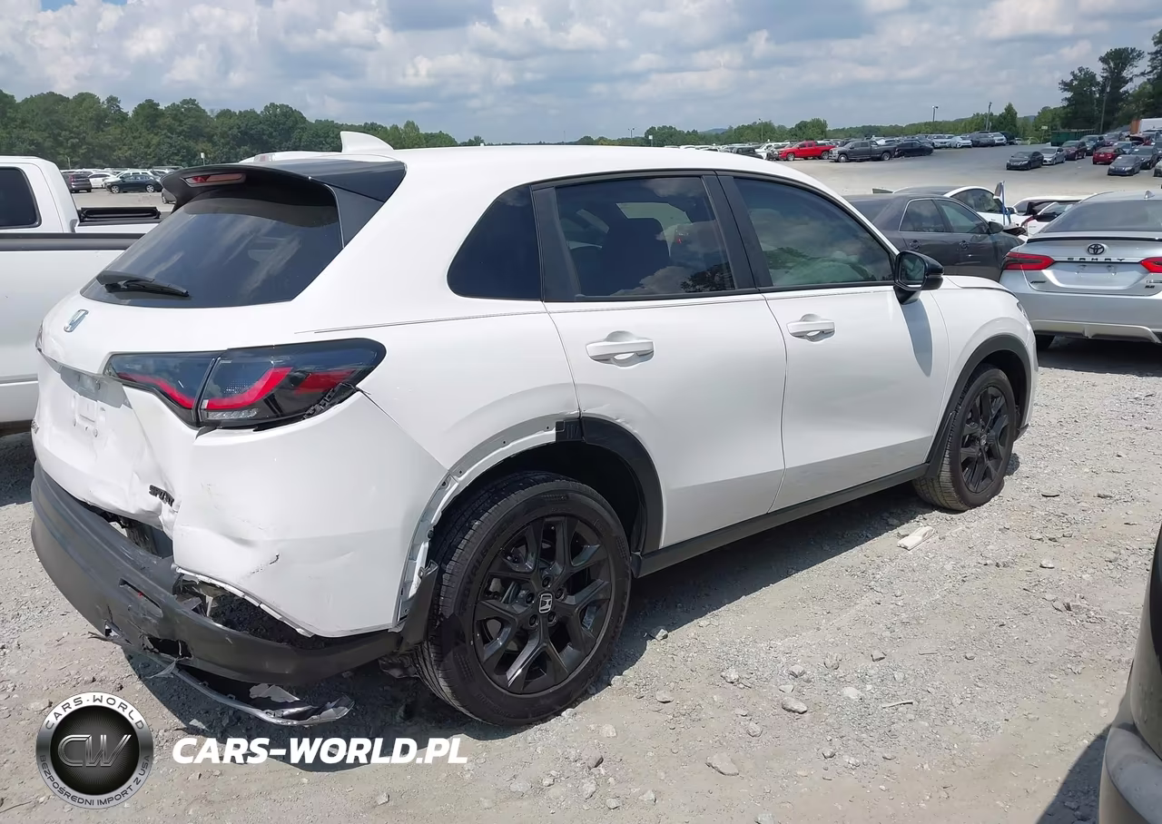 2025 Honda Hr-V Awd Sport VIN:3CZRZ2H56SM741949 - 4