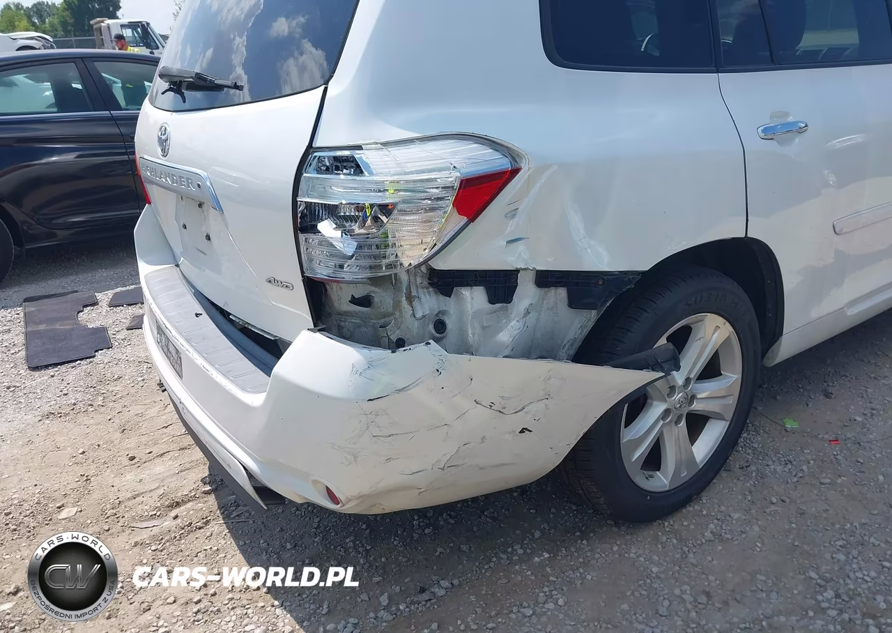 2010 Toyota Highlander Limited V6 VIN:5TDDK3EH1AS020932 - 6