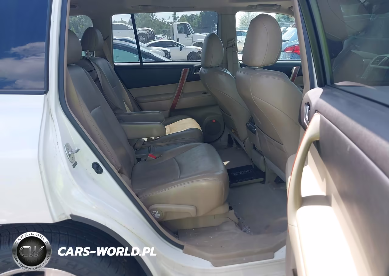 2010 Toyota Highlander Limited V6 VIN:5TDDK3EH1AS020932 - 8