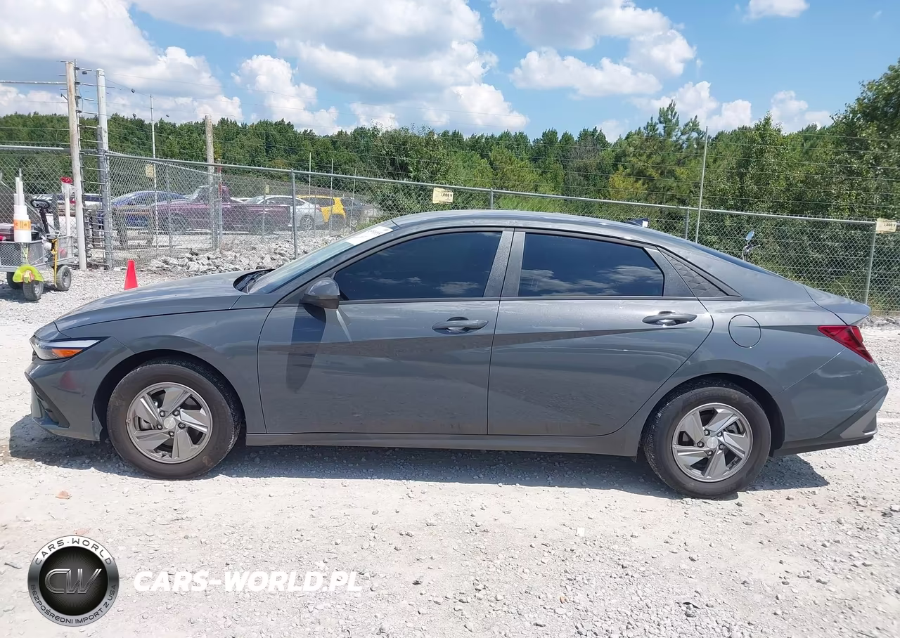 2025 Hyundai Elantra Se VIN:KMHLL4DG8SU979390 - 14