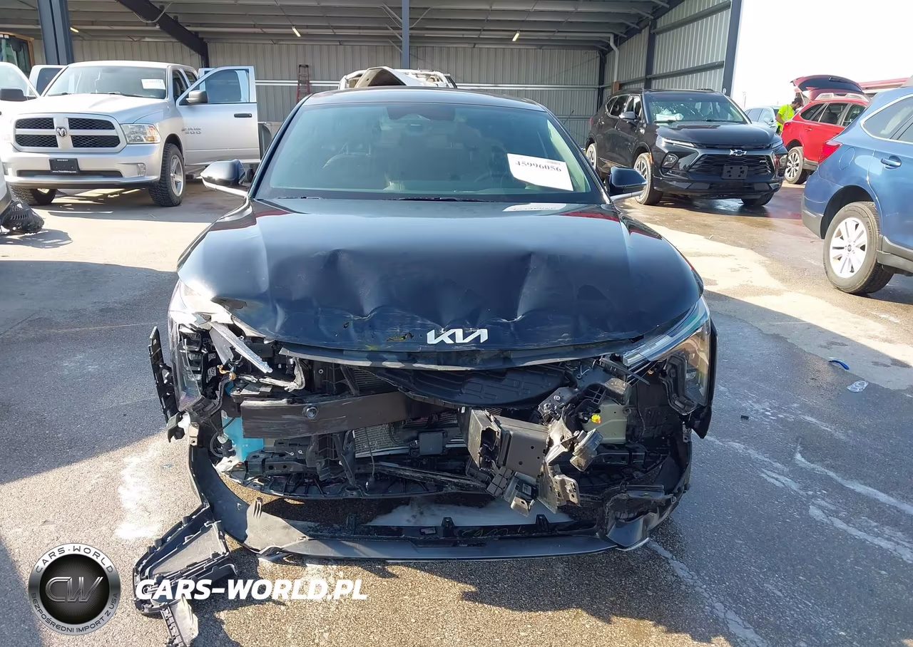 2025 Kia K4 Gt-Line VIN:3KPFW4DE9SE052047 - 12