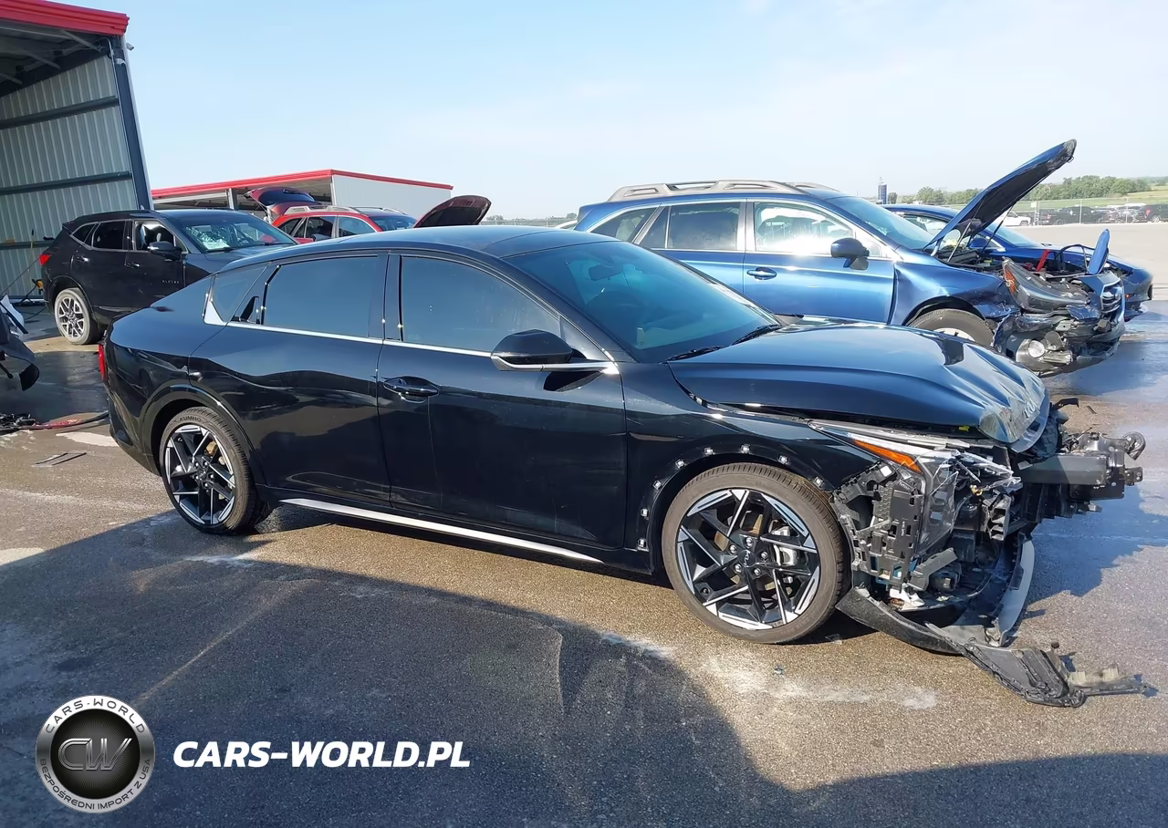 2025 Kia K4 Gt-Line VIN:3KPFW4DE9SE052047 - 13