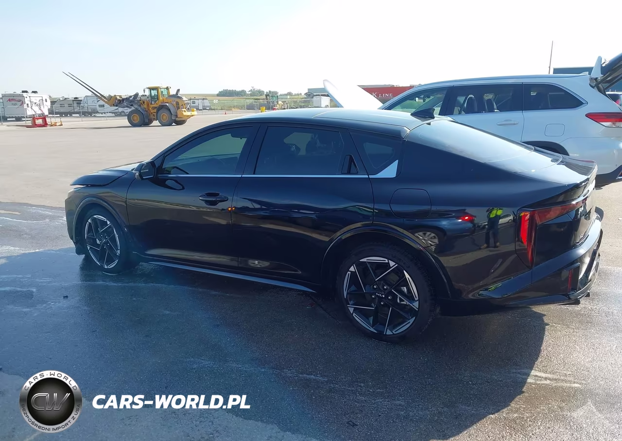 2025 Kia K4 Gt-Line VIN:3KPFW4DE9SE052047 - 14
