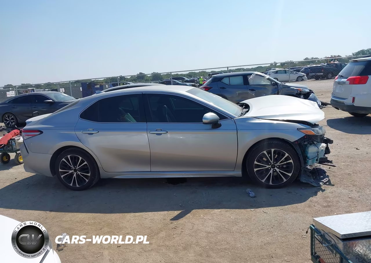 2019 Toyota Camry Se VIN:4T1B11HK6KU699448 - 13