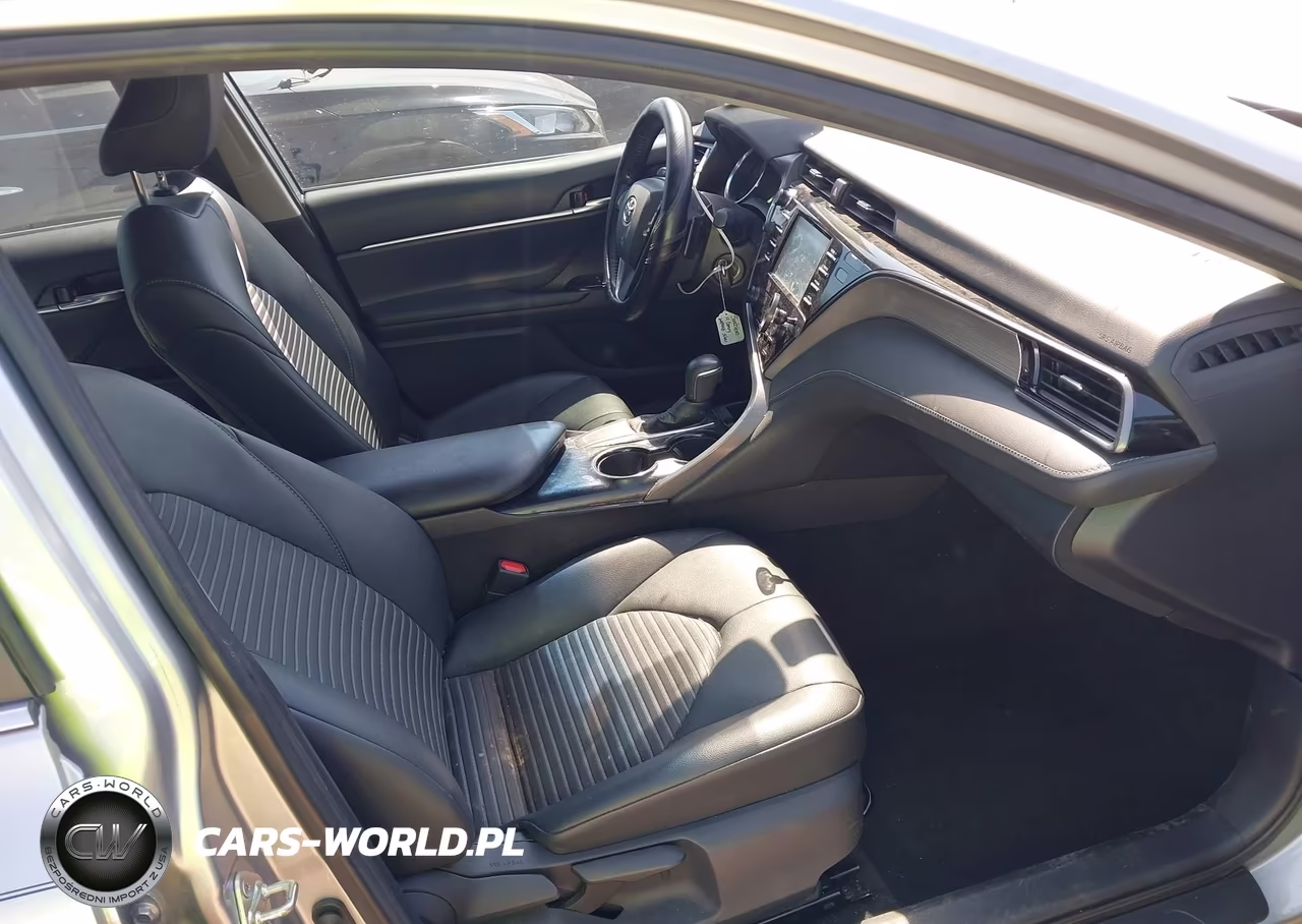 2019 Toyota Camry Se VIN:4T1B11HK6KU699448 - 5