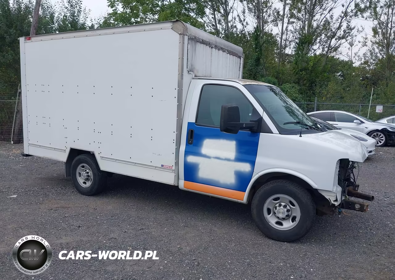 2017 Chevrolet Express Cutaway Work Van