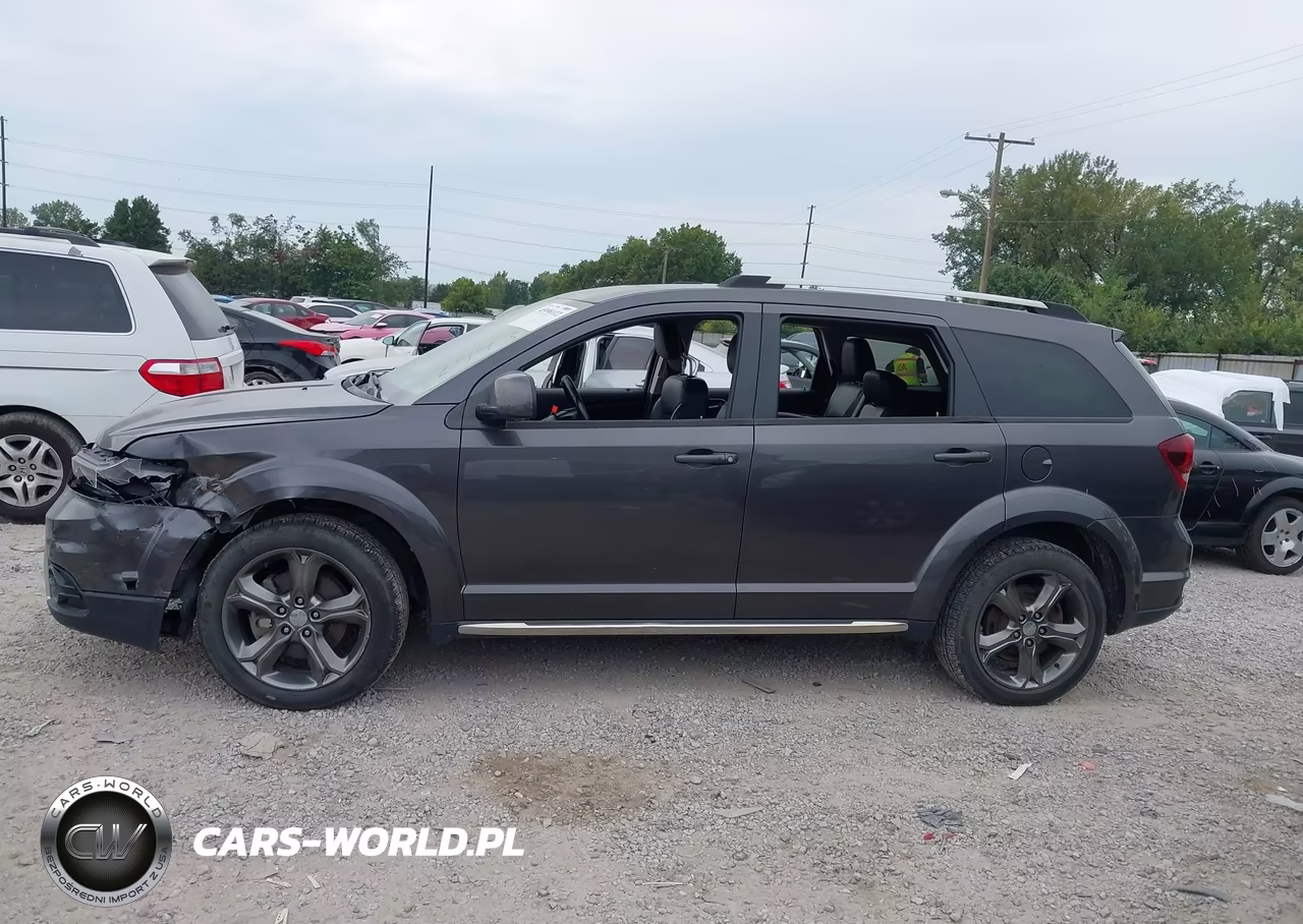 2015 Dodge Journey Crossroad VIN:3C4PDCGG5FT752943 - 14