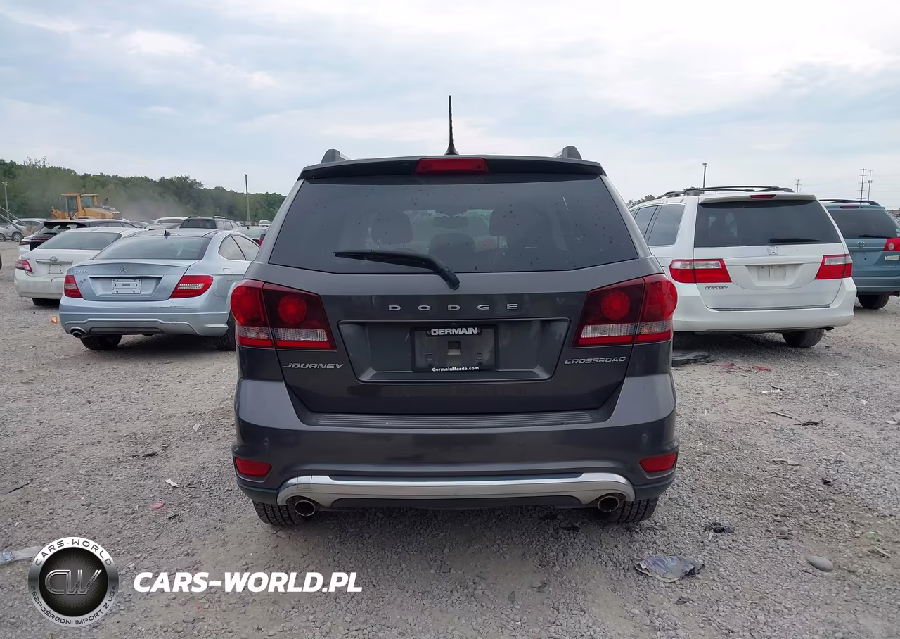 2015 Dodge Journey Crossroad VIN:3C4PDCGG5FT752943 - 16