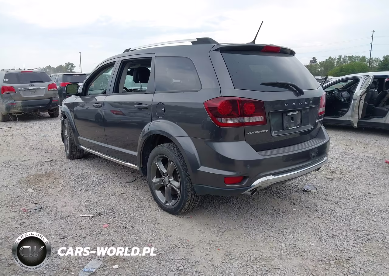 2015 Dodge Journey Crossroad VIN:3C4PDCGG5FT752943 - 3