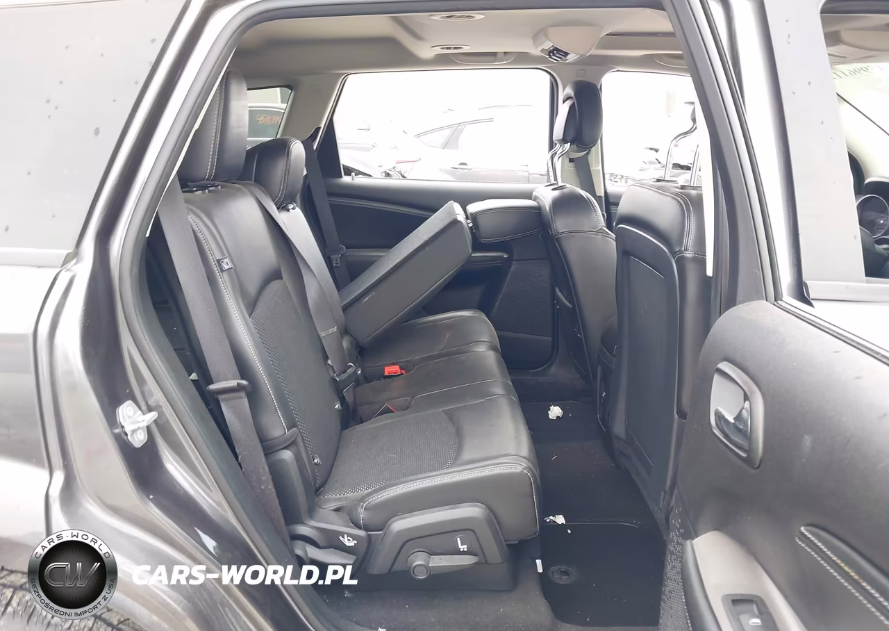 2015 Dodge Journey Crossroad VIN:3C4PDCGG5FT752943 - 8