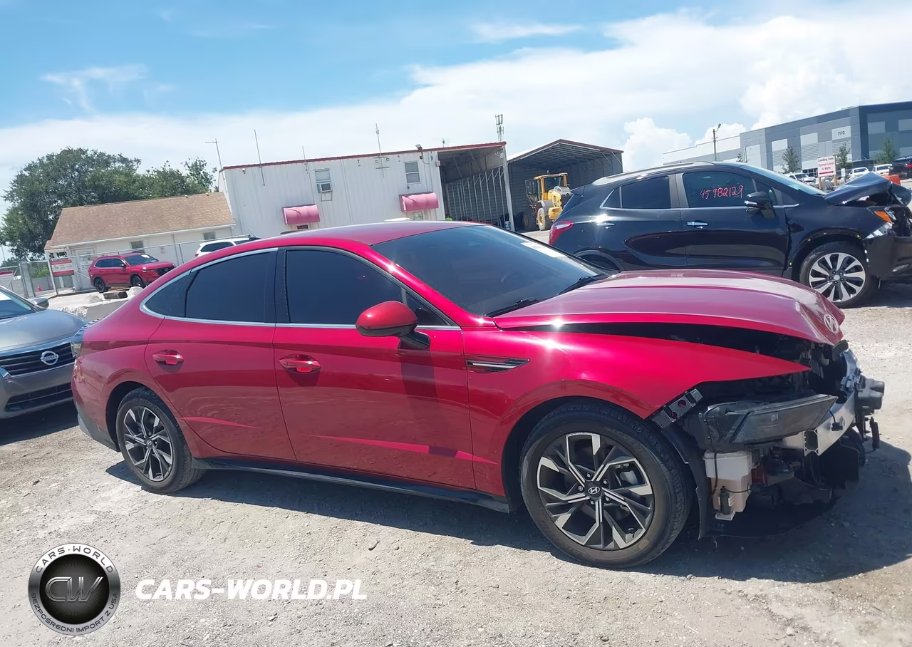 2024 Hyundai Sonata Sel VIN:KMHL64JA2RA371173 - 14
