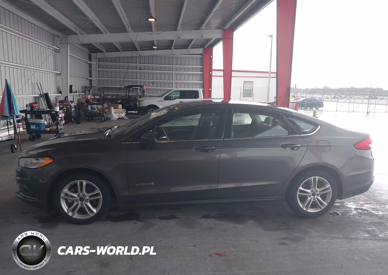 2018 Ford Fusion Hybrid S VIN:3FA6P0UU3JR271550 - 14