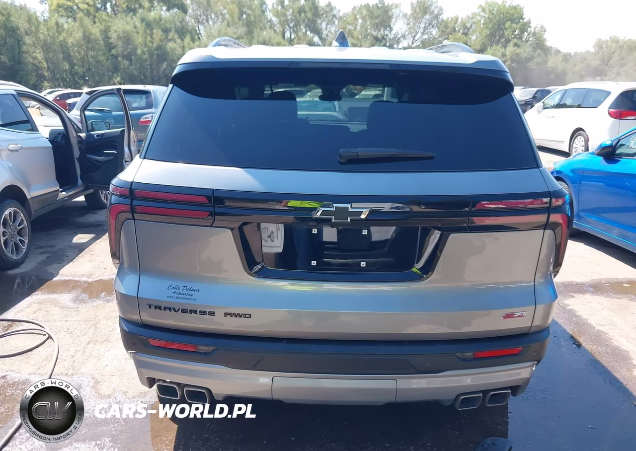 2025 Chevrolet Traverse Awd Z71 VIN:1GNEVJRS3SJ183318 - 17