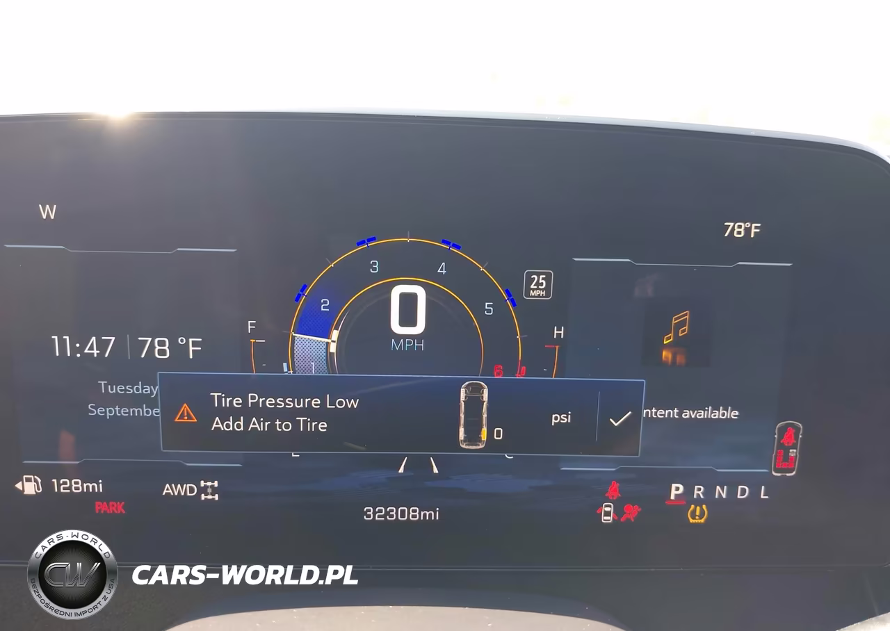 2025 Chevrolet Traverse Awd Z71 VIN:1GNEVJRS3SJ183318 - 7