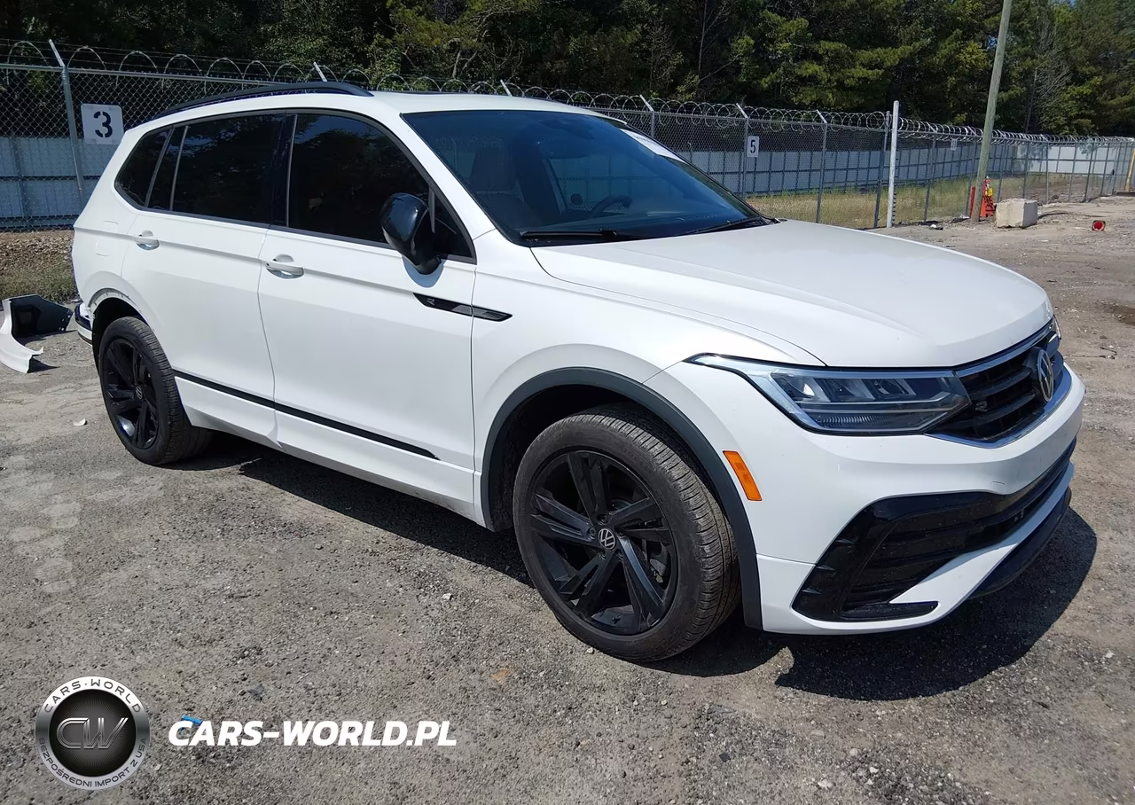2024 Volkswagen Tiguan 2.0T Se R-Line Black