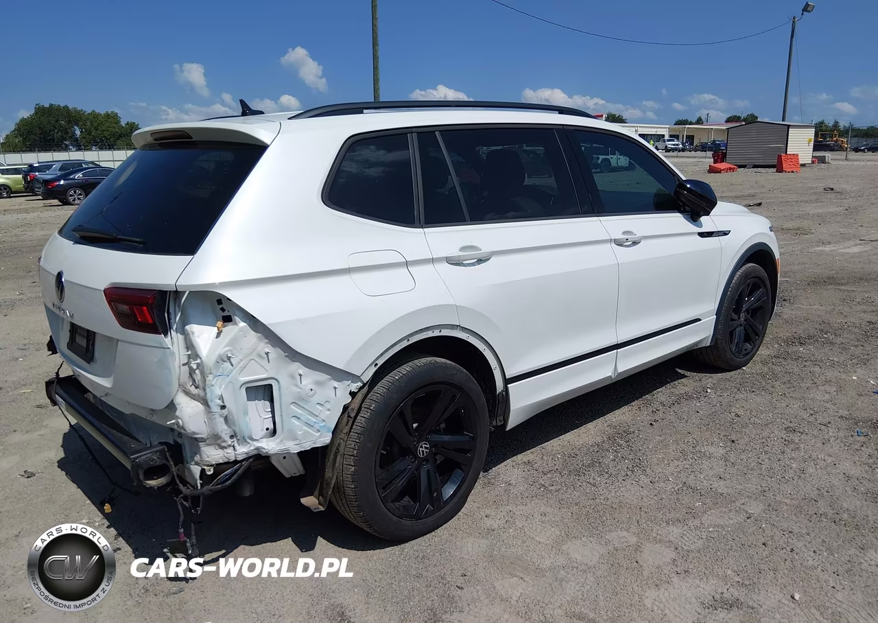 2024 Volkswagen Tiguan 2.0T Se R-Line Black VIN:3VVCB7AX5RM125597 - 4