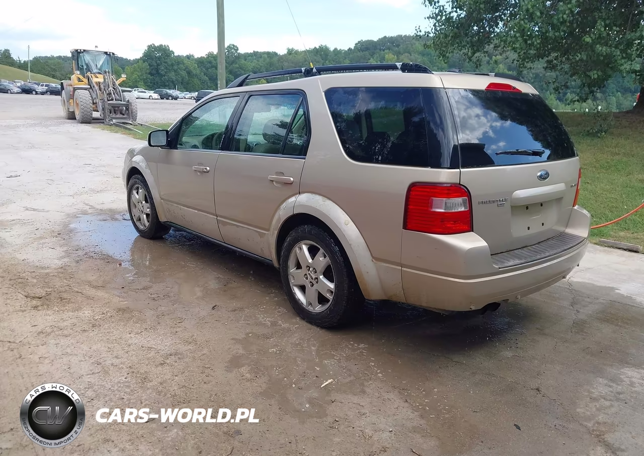 2007 Ford Freestyle Limited VIN:1FMDK06187GA00739 - 3