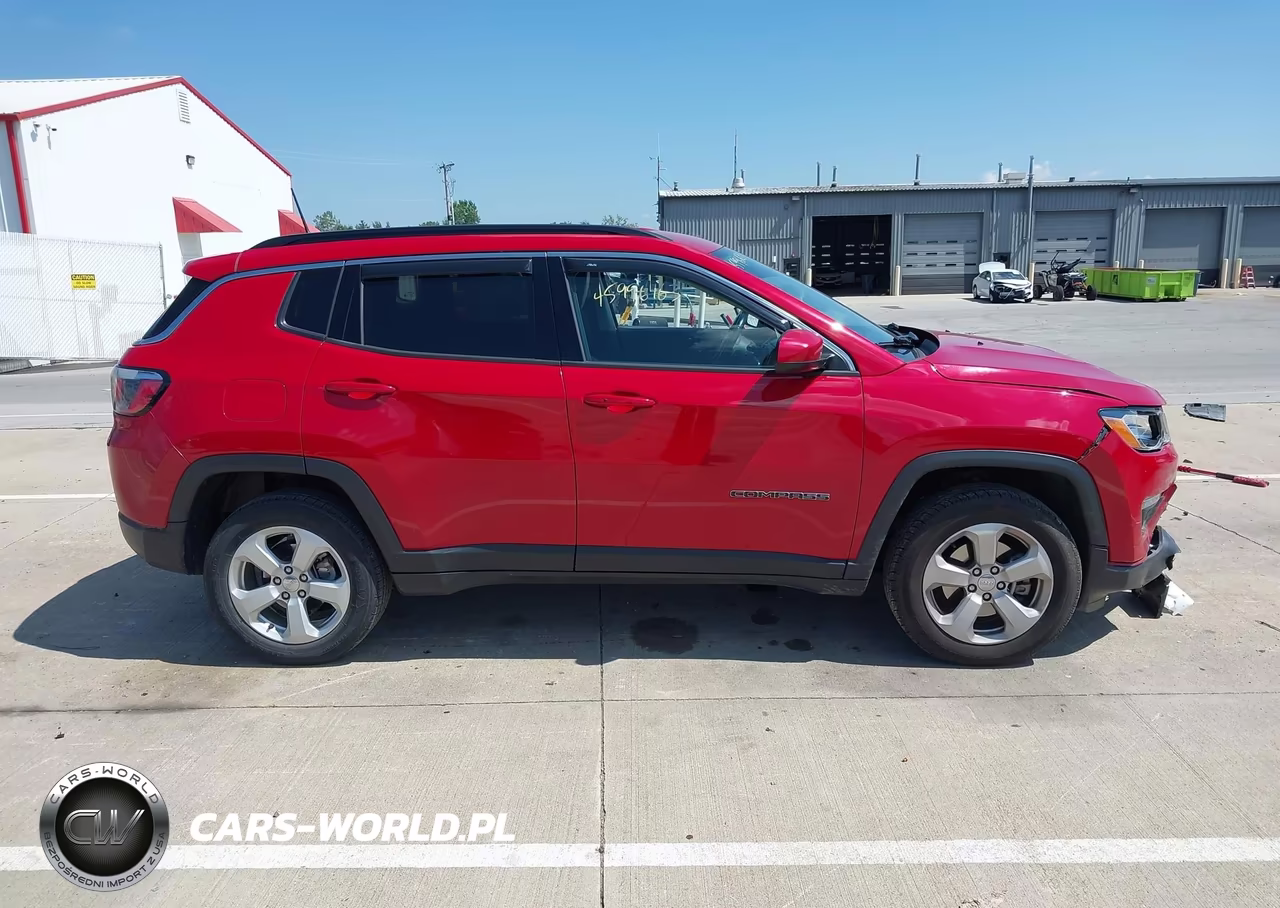 2019 Jeep Compass Latitude 4X4 VIN:3C4NJDBB1KT849990 - 13