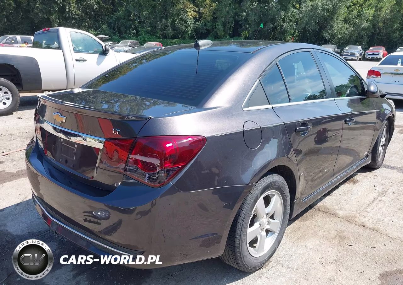 2015 CHEVROLET CRUZE LT VIN:1G1PC5SB2F7265397 - 4