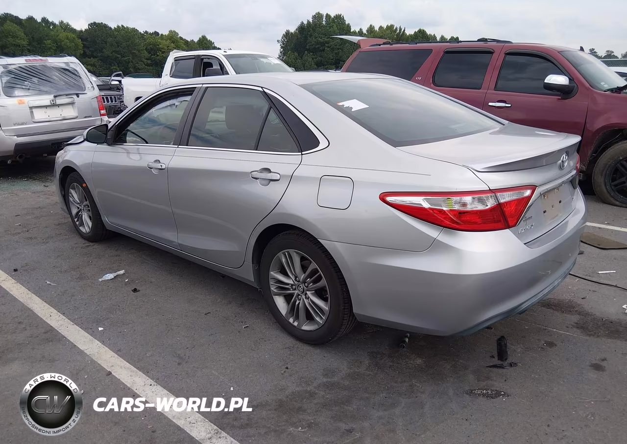 2015 Toyota Camry Se VIN:4T1BF1FK9FU097704 - 3