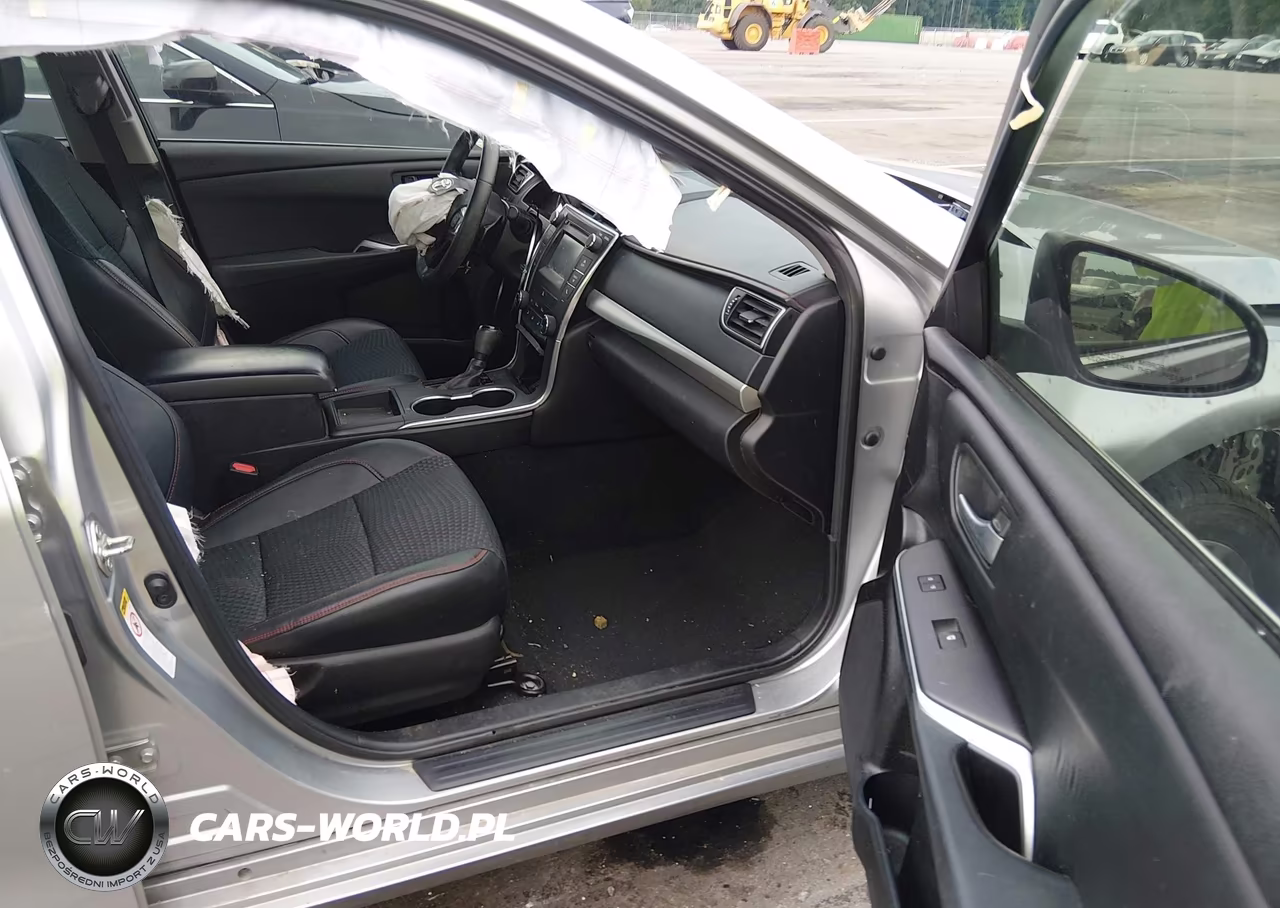 2015 Toyota Camry Se VIN:4T1BF1FK9FU097704 - 5
