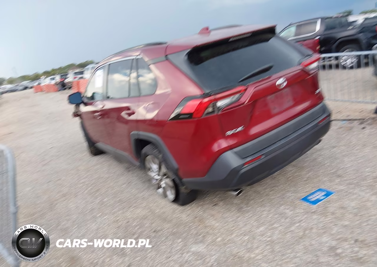 2021 Toyota Rav4 Xle Premium VIN:2T3C1RFV6MW114989 - 3