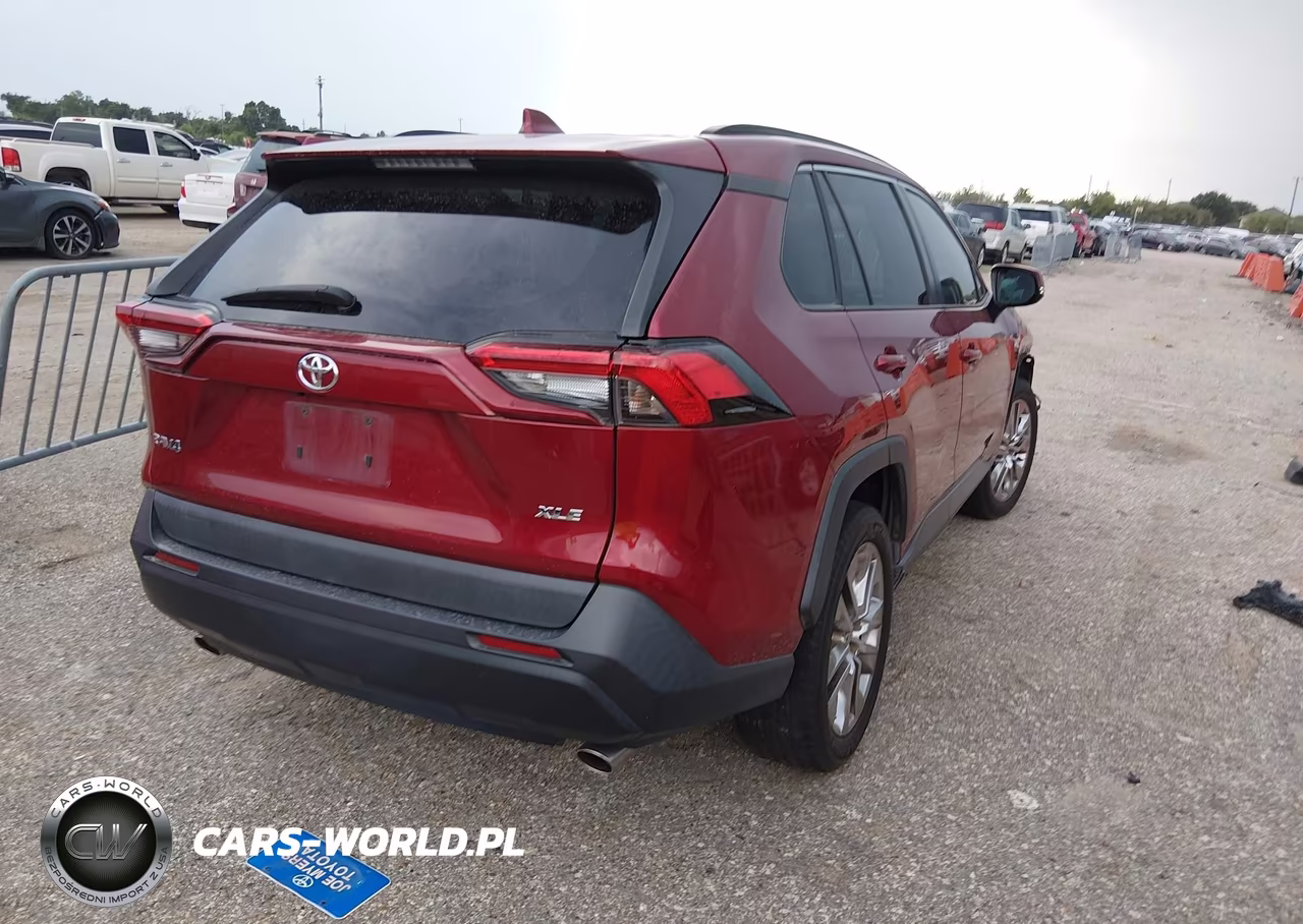 2021 Toyota Rav4 Xle Premium VIN:2T3C1RFV6MW114989 - 4