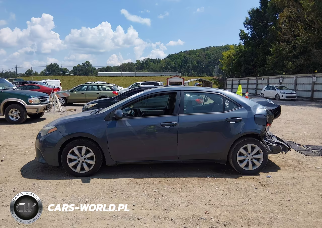 2014 Toyota Corolla Le VIN:5YFBURHE8EP167334 - 15