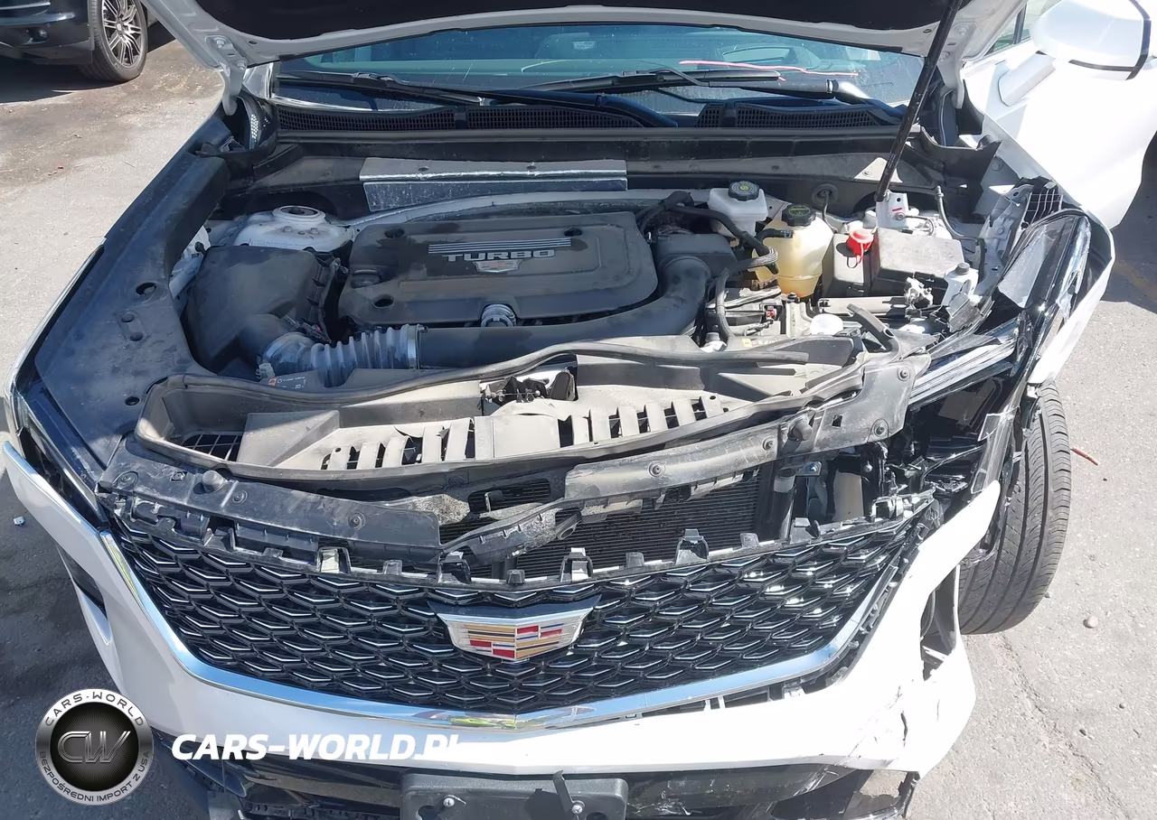 2024 Cadillac Xt4 Awd Premium Luxury VIN:1GYFZDR46RF242468 - 10