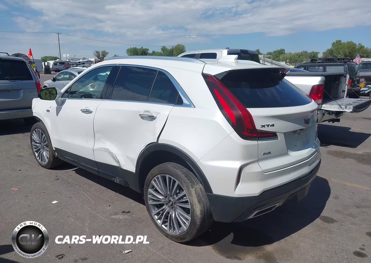 2024 Cadillac Xt4 Awd Premium Luxury VIN:1GYFZDR46RF242468 - 3
