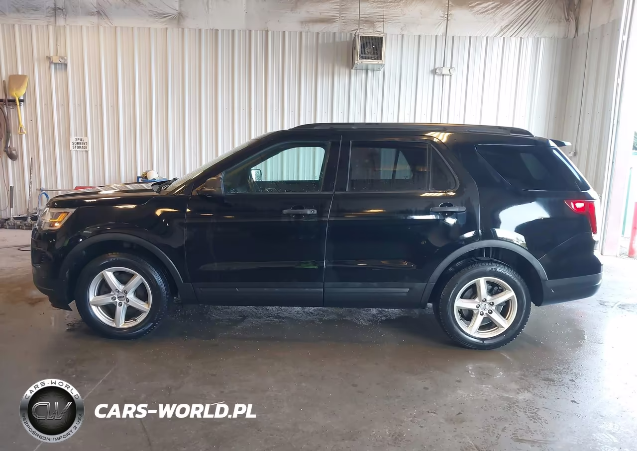 2018 Ford Explorer VIN:1FM5K8B83JGC45459 - 17