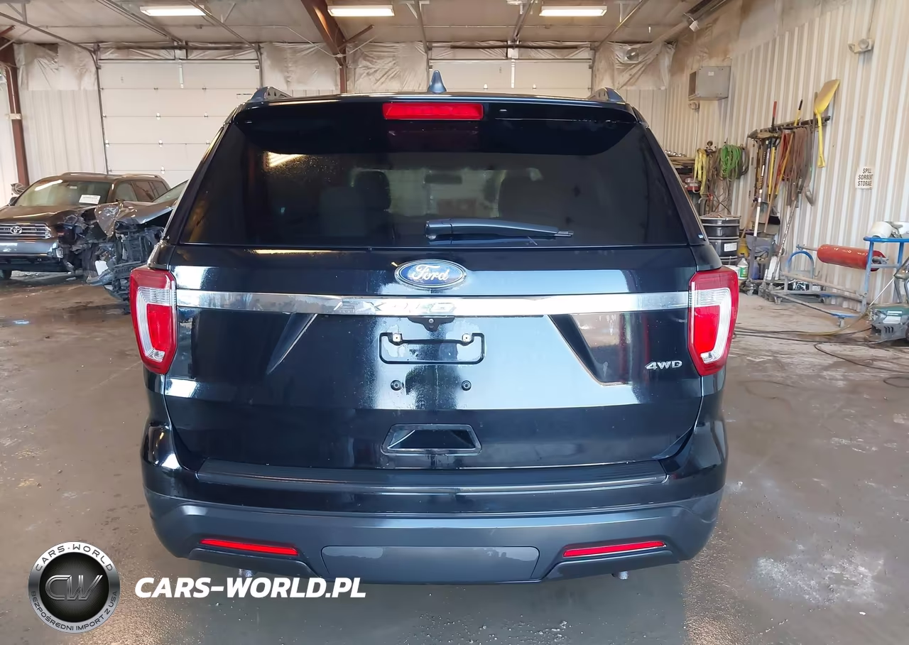 2018 Ford Explorer VIN:1FM5K8B83JGC45459 - 19