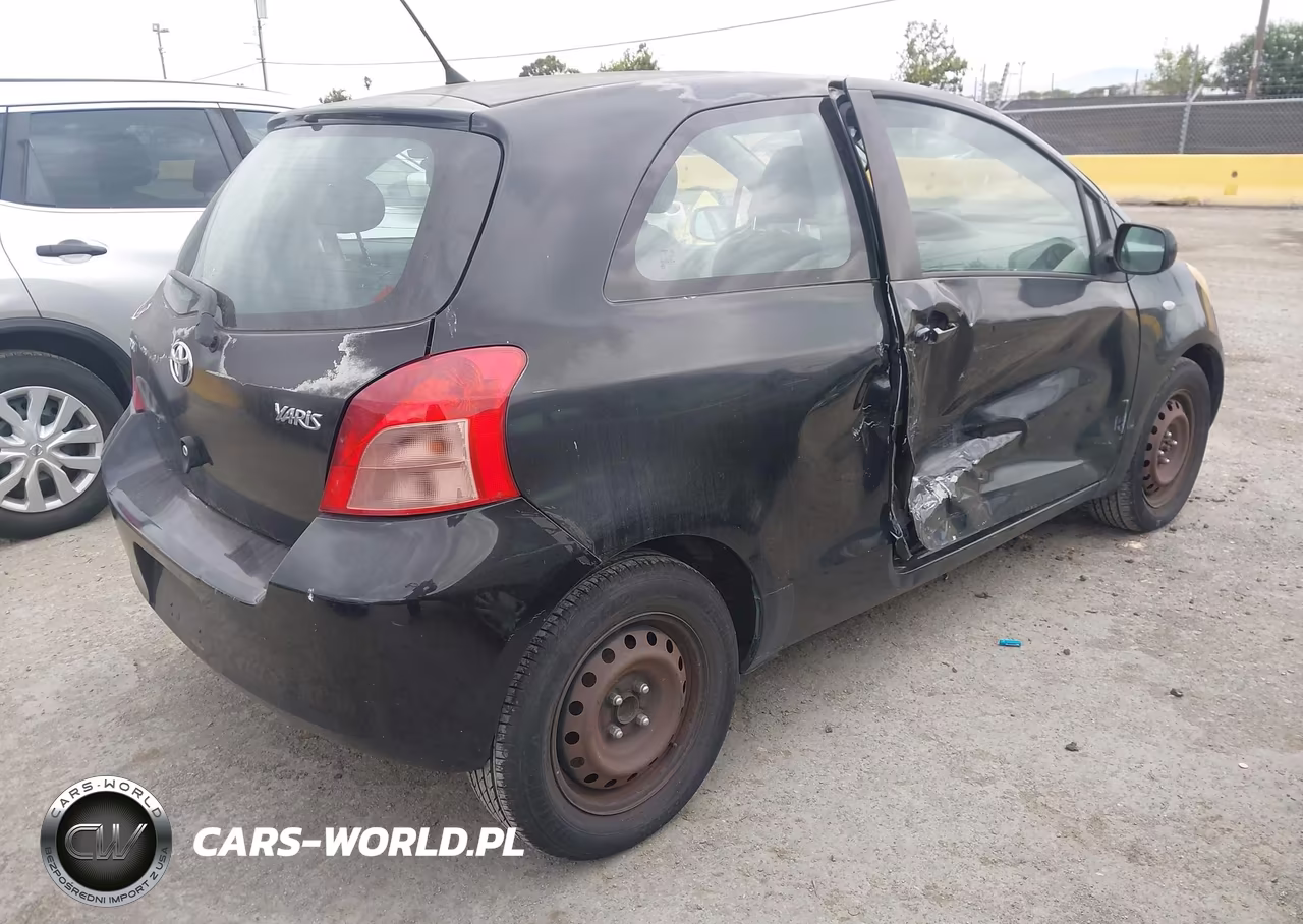 2007 Toyota Yaris VIN:JTDJT923X75119758 - 4