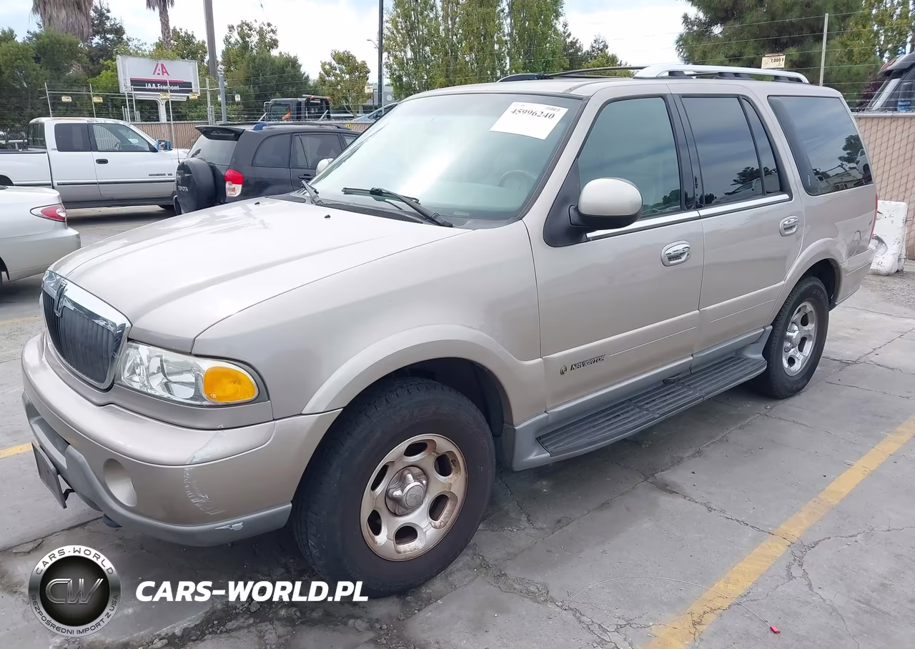 2002 Lincoln Navigator VIN:5LMFU28R82LJ13721 - 2