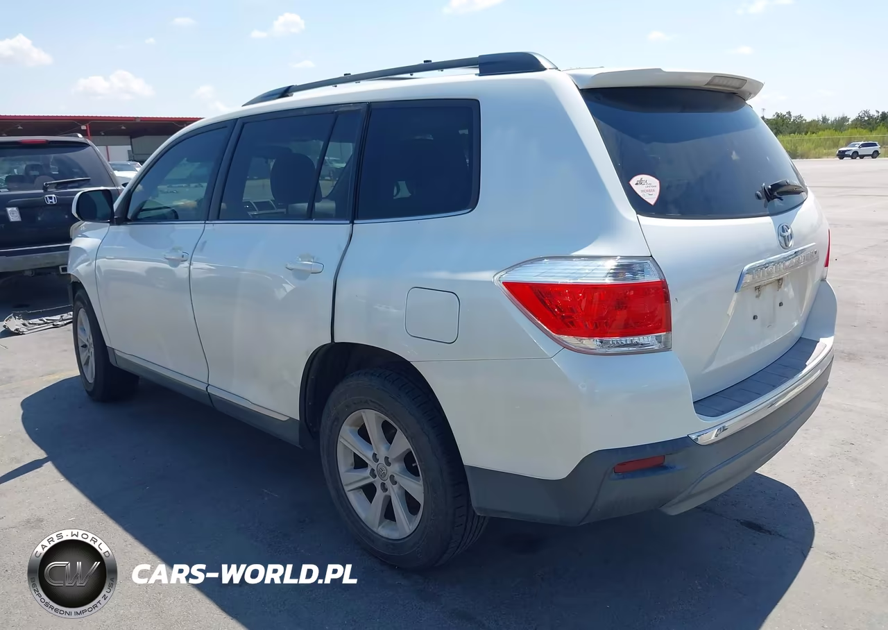 2013 Toyota Highlander Se V6 VIN:5TDZK3EH6DS120423 - 3