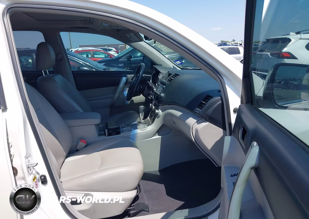 2013 Toyota Highlander Se V6 VIN:5TDZK3EH6DS120423 - 5