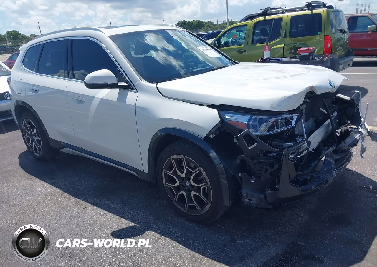 2026 BMW X1 xDrive28I VIN:WBX73EF03T5572703 - 1
