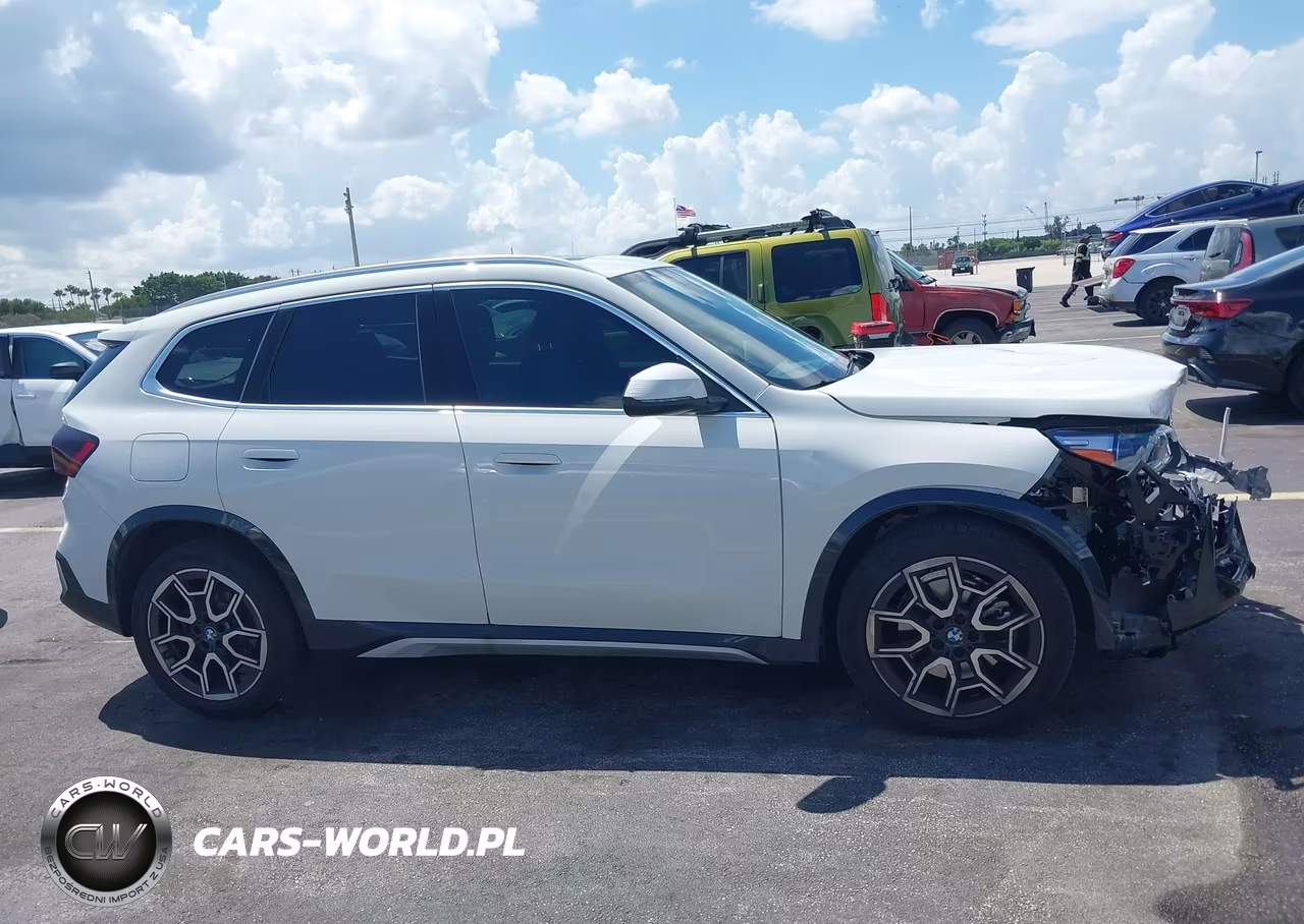 2026 BMW X1 xDrive28I VIN:WBX73EF03T5572703 - 13