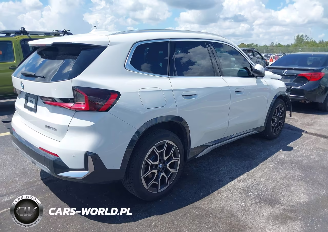 2026 BMW X1 xDrive28I VIN:WBX73EF03T5572703 - 4