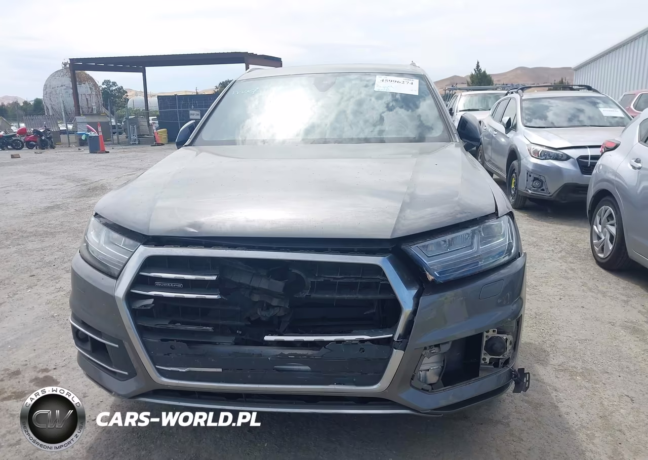 2017 Audi Q7 3.0T Premium VIN:WA1VAAF73HD000523 - 12