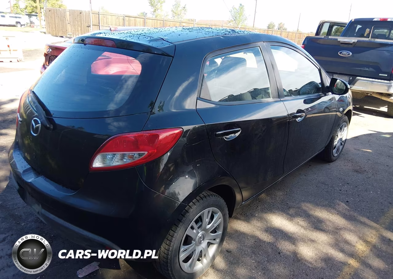 2012 Mazda Mazda2 Sport VIN:JM1DE1KYXC0139536 - 4