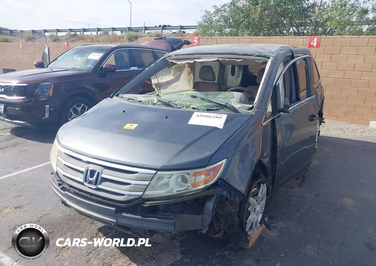 2013 Honda Odyssey Lx VIN:5FNRL5H24DB043684 - 2