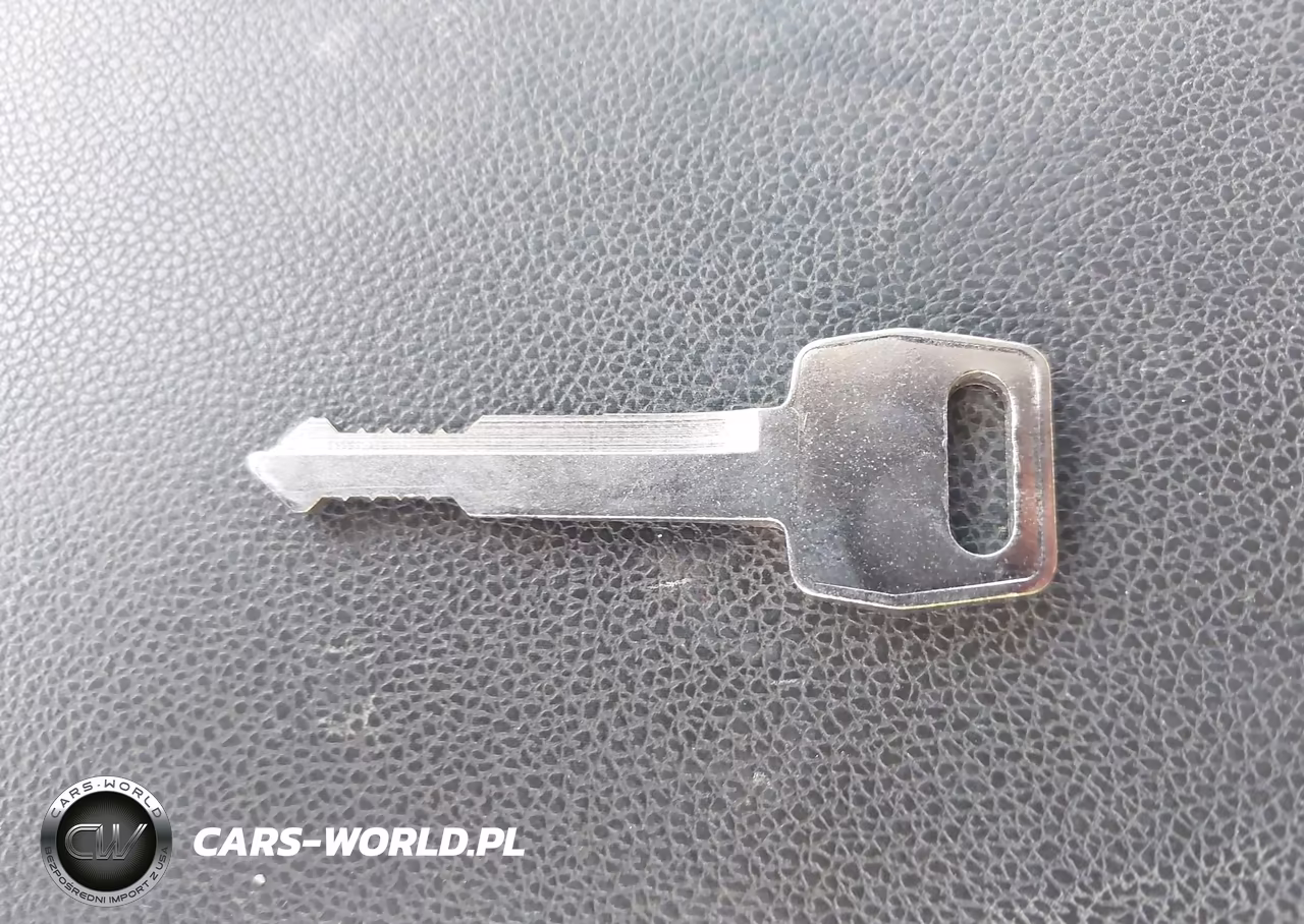 1993 Mercury Grand Marquis Ls VIN:2MELM75W4PX666098 - 11