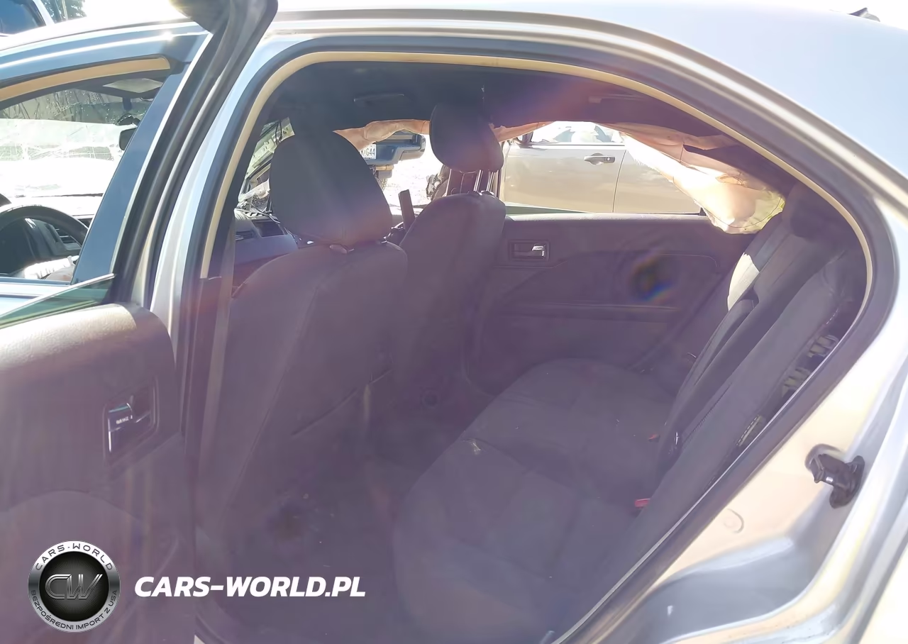 2012 Ford Fusion Se VIN:3FAHP0HA5CR171235 - 8