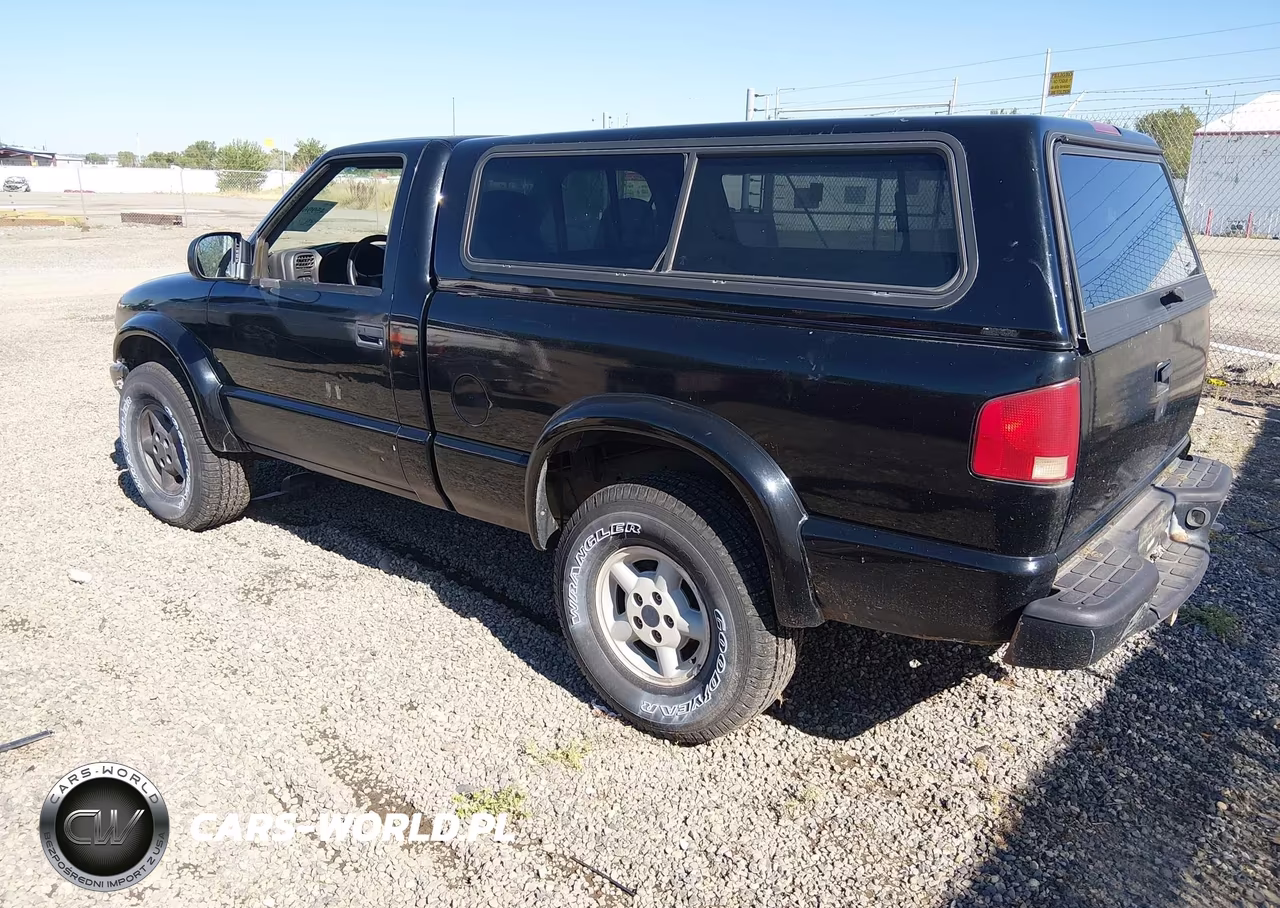 1999 Chevrolet S-10 Ls VIN:1GCCT14W3XK185250 - 3